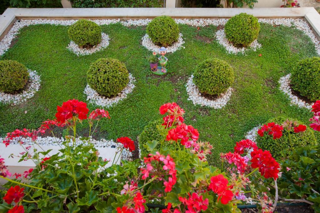 Apartament Superb Beachfront Luxury Seaview With Private