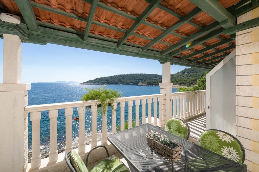 Superb Beachfront Luxury Seaview With Private *